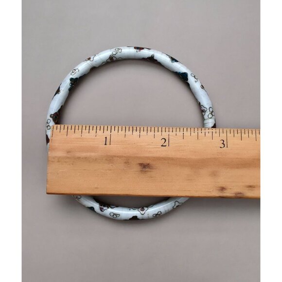 Vintage White Cloisonne Enamel Bangle Bracelet With Floral Design - Picture 6 of 6